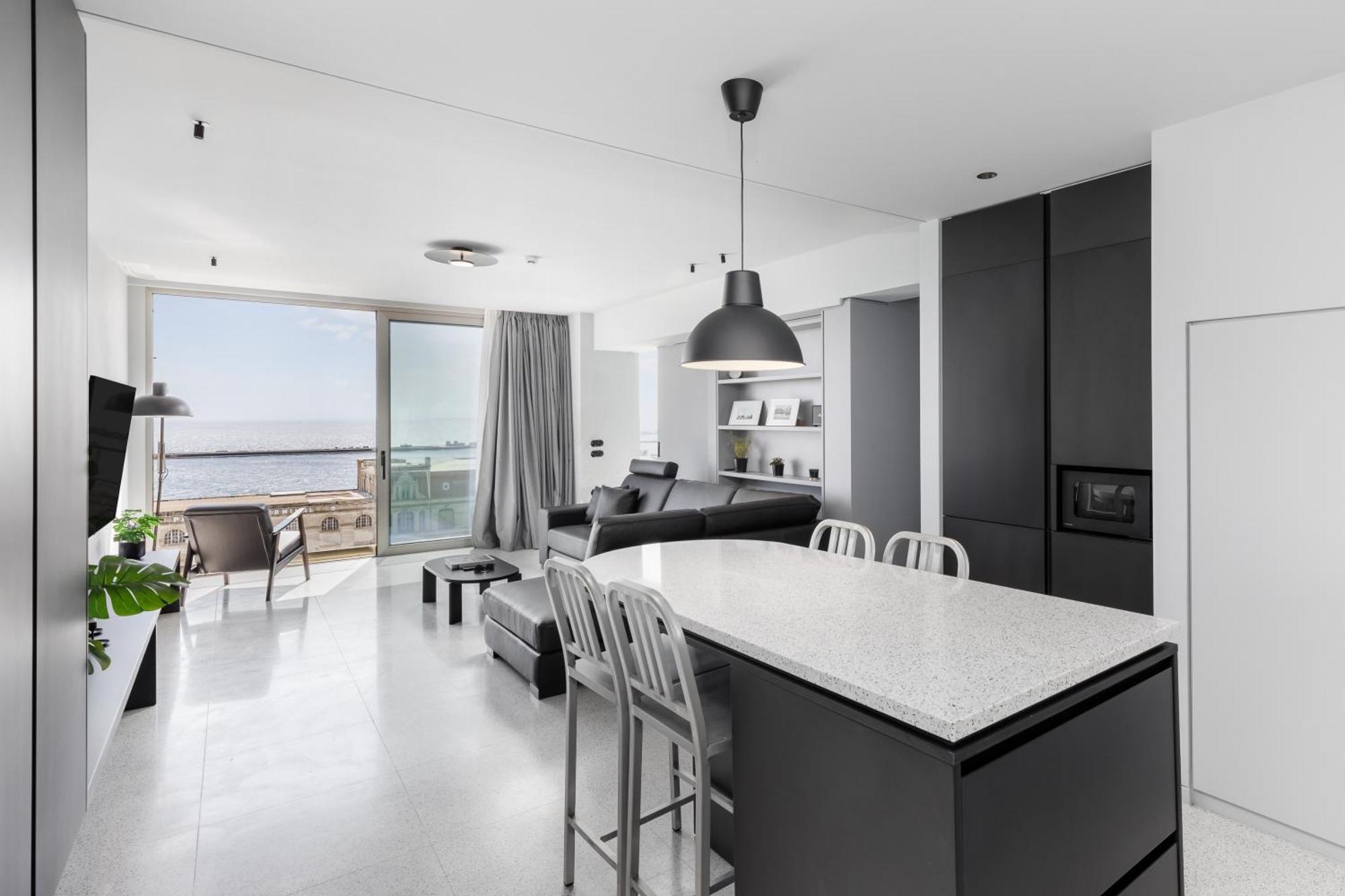 Nero Luxury Suites By Zennova Soluň Exteriér fotografie
